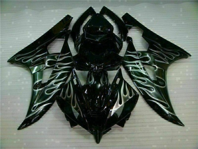 2006-2007 Silver Flame Black Yamaha YZF R6 Motor Fairings 2006-2007 Silver Flame Black Yamaha YZF R6 Motor Fairings